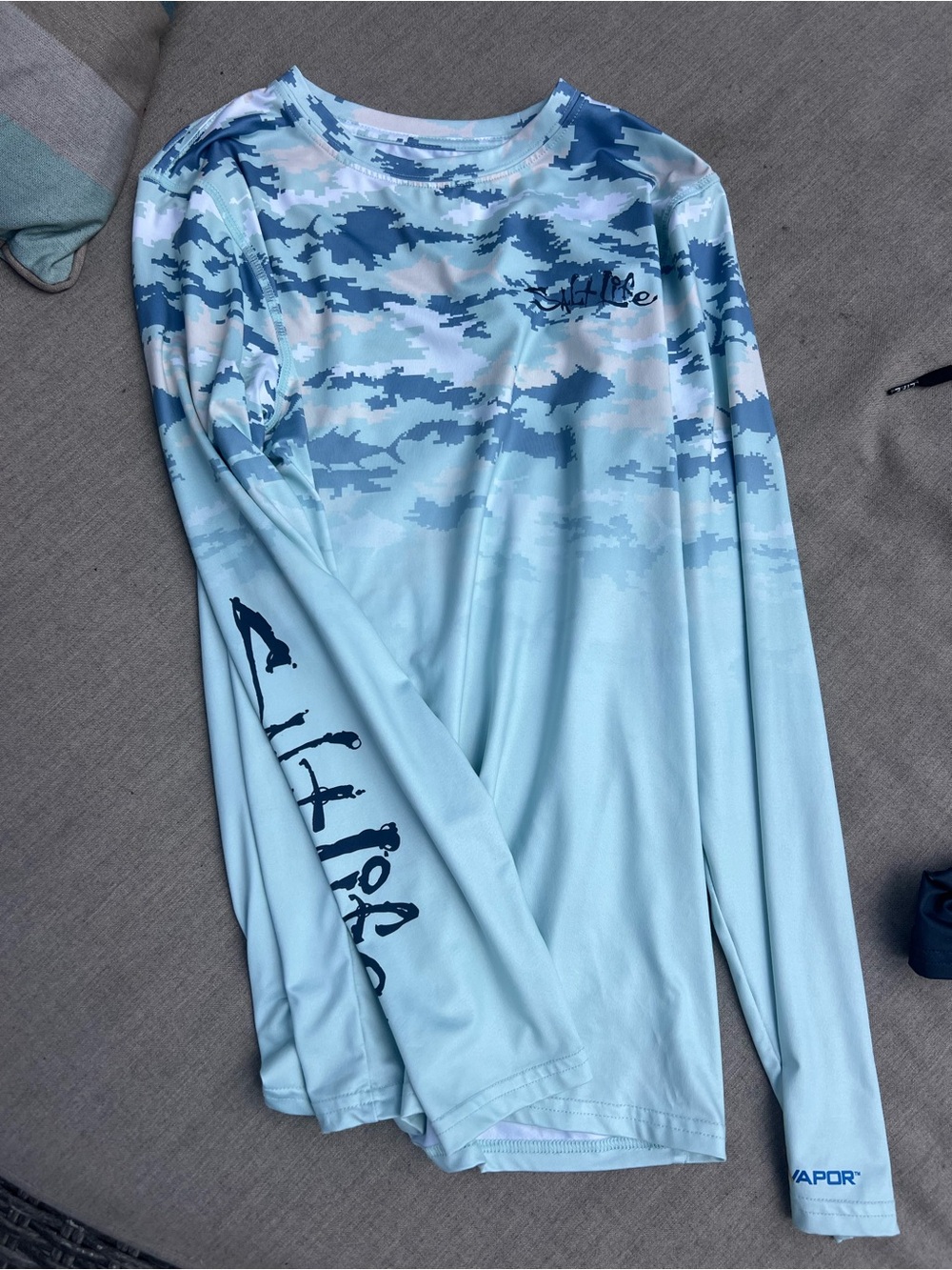 Salt Life Kids Long Sleeve Swim Rashguard in Light Blue and Navy Camo